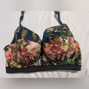 Swim by Cacique top Size 46DDD